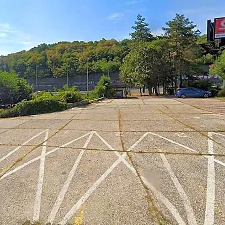Gardinn - Free Parking And Quiet Garden Bratislava