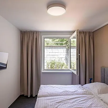 Gardinn - Free Parking And Quiet Garden Bratislava
