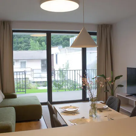 Hotel Gardinn - Free Parking And Quiet Garden Hotel 2*
