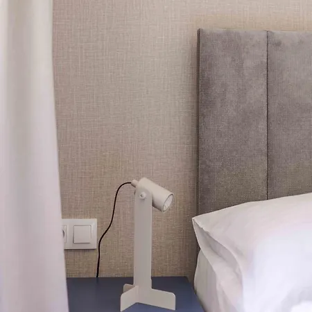 Hotel Gardinn - Free Parking And Quiet Garden Hotel 2*